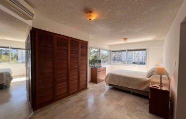 Apartamento Tres Dormitorios Roosevelt Center